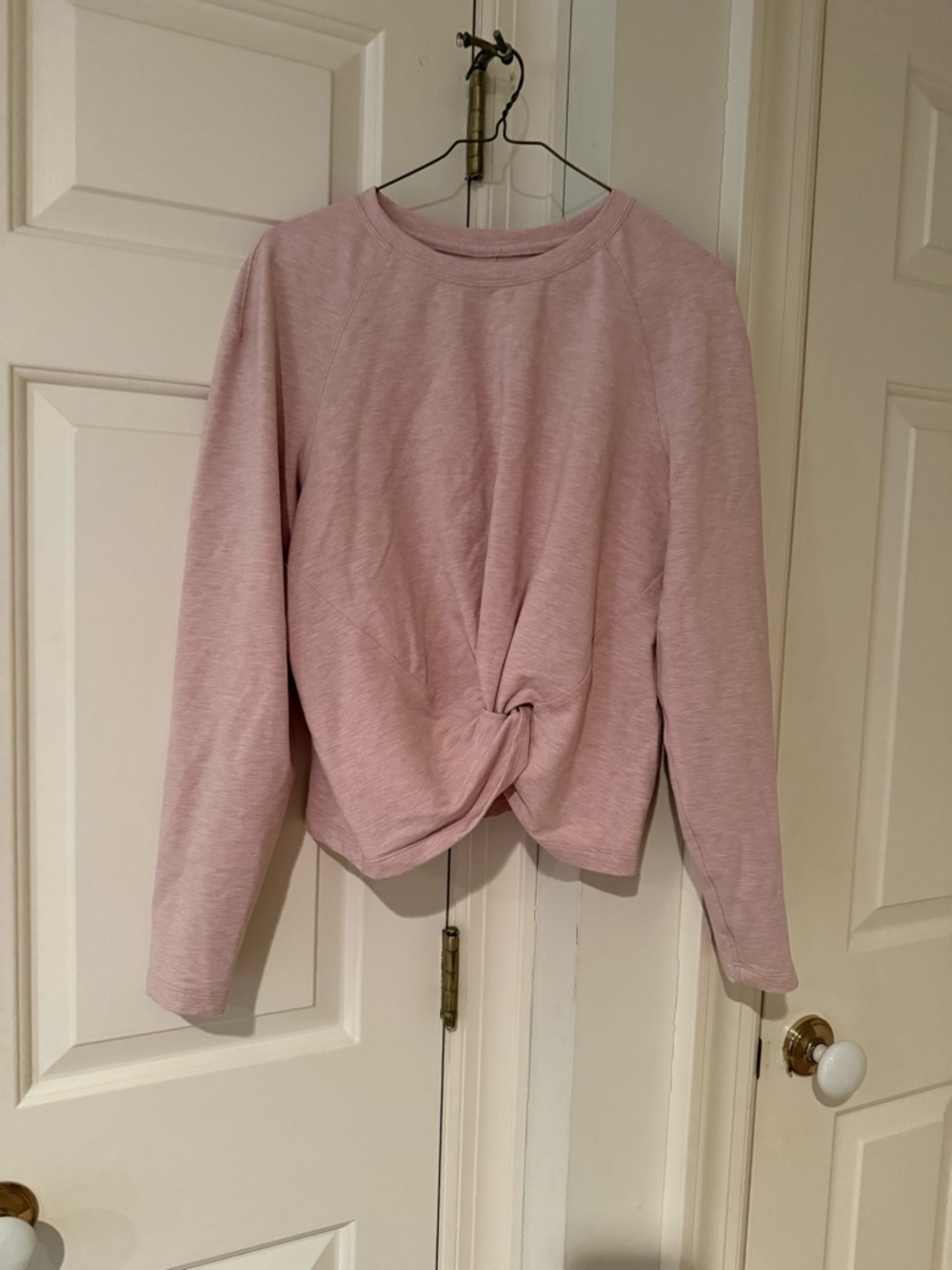 LULULEMON PULLOVER SWEATSHIRT SIZE M